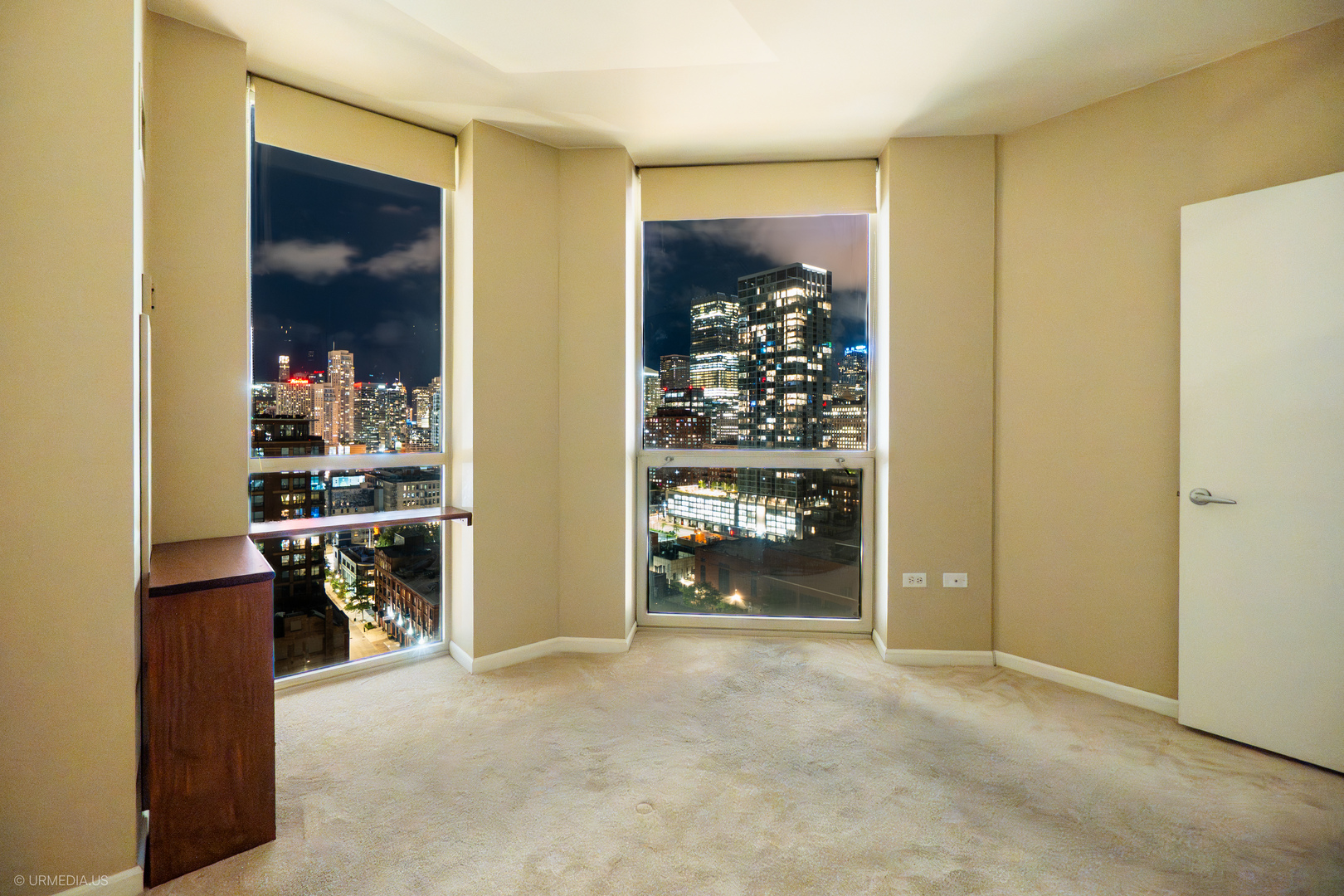 645 North Kingsbury Street, Unit 2109 Chicago, IL 60654 - Photo 22 of 36