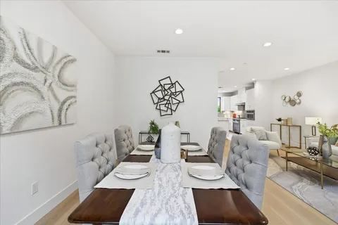$1,658,000 | 270 Ariana Place, Mountain View, CA 94043