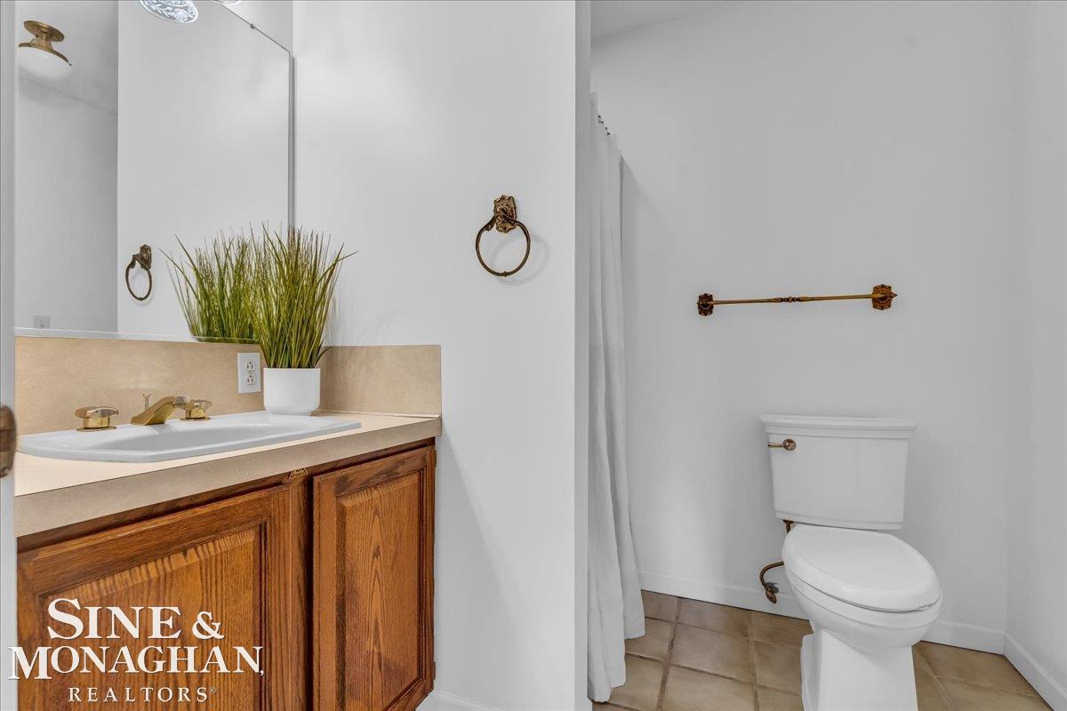 4951 North Lakeshore Road Lexington, MI 48450 - Photo 83 of 98 50189205-8a1e926a-ef1e-4141-a30a-7dd97053a28c.JPG