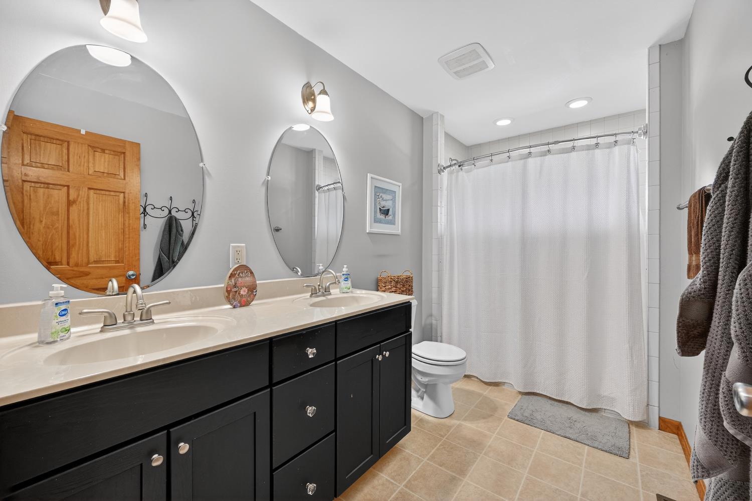 14091 Stamper Road Moores Hill, IN 47032 - Photo 17 of 49 Hallway bathroom