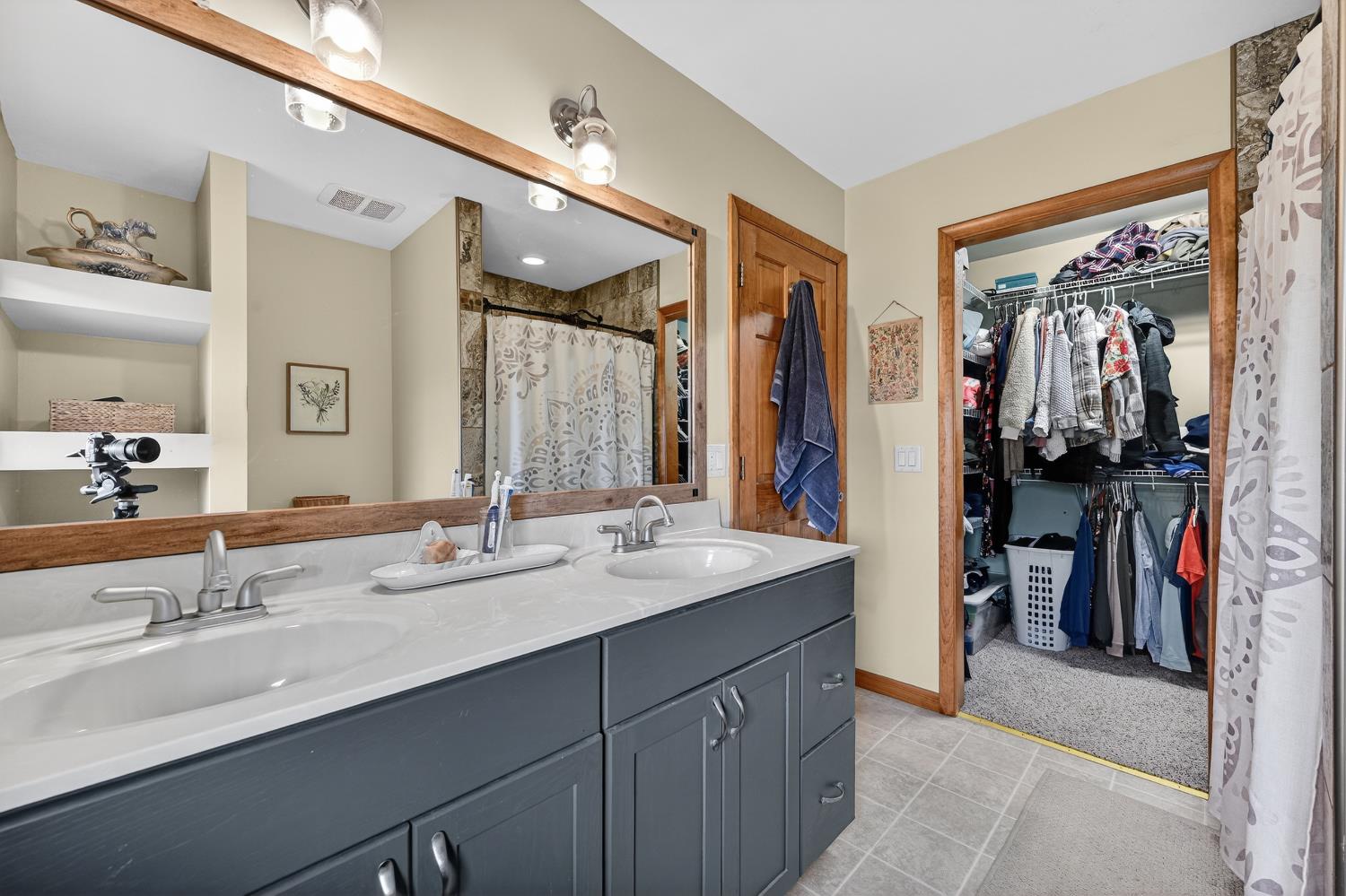 14091 Stamper Road Moores Hill, IN 47032 - Photo 21 of 49 Primary bathroom