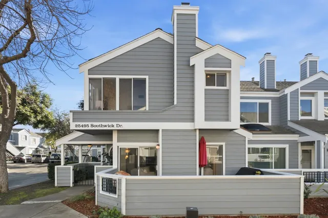 $789,000 | 25495 Southwick Drive, Unit 101, Hayward, CA 94544