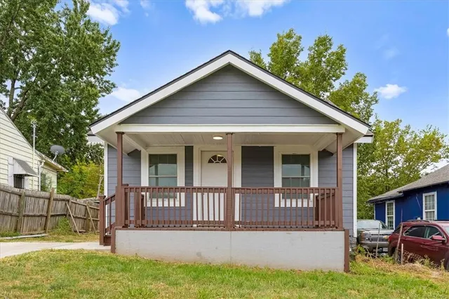$115,000 | 5517 East 30 Terrace, Kansas City, MO 64128
