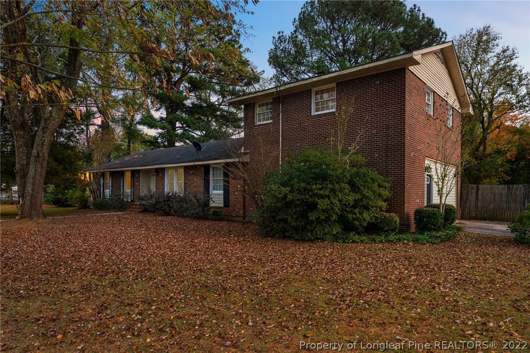 2062 Dunn Road Eastover, NC 28312 - Photo 4 of 36 Gallery Image 4
