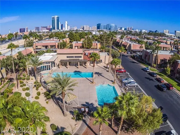 $1,250 | 4360 Sandy River Drive, Unit 28, Las Vegas, NV 89103