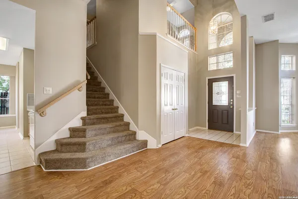 $2,450 | 6438 Lost Holly, San Antonio, TX 78240