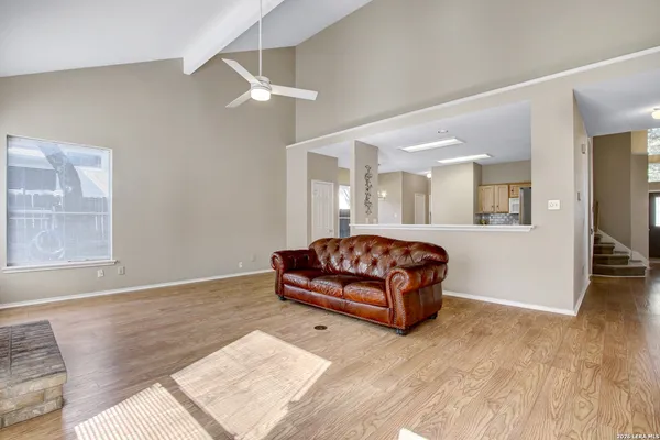 $2,450 | 6438 Lost Holly, San Antonio, TX 78240