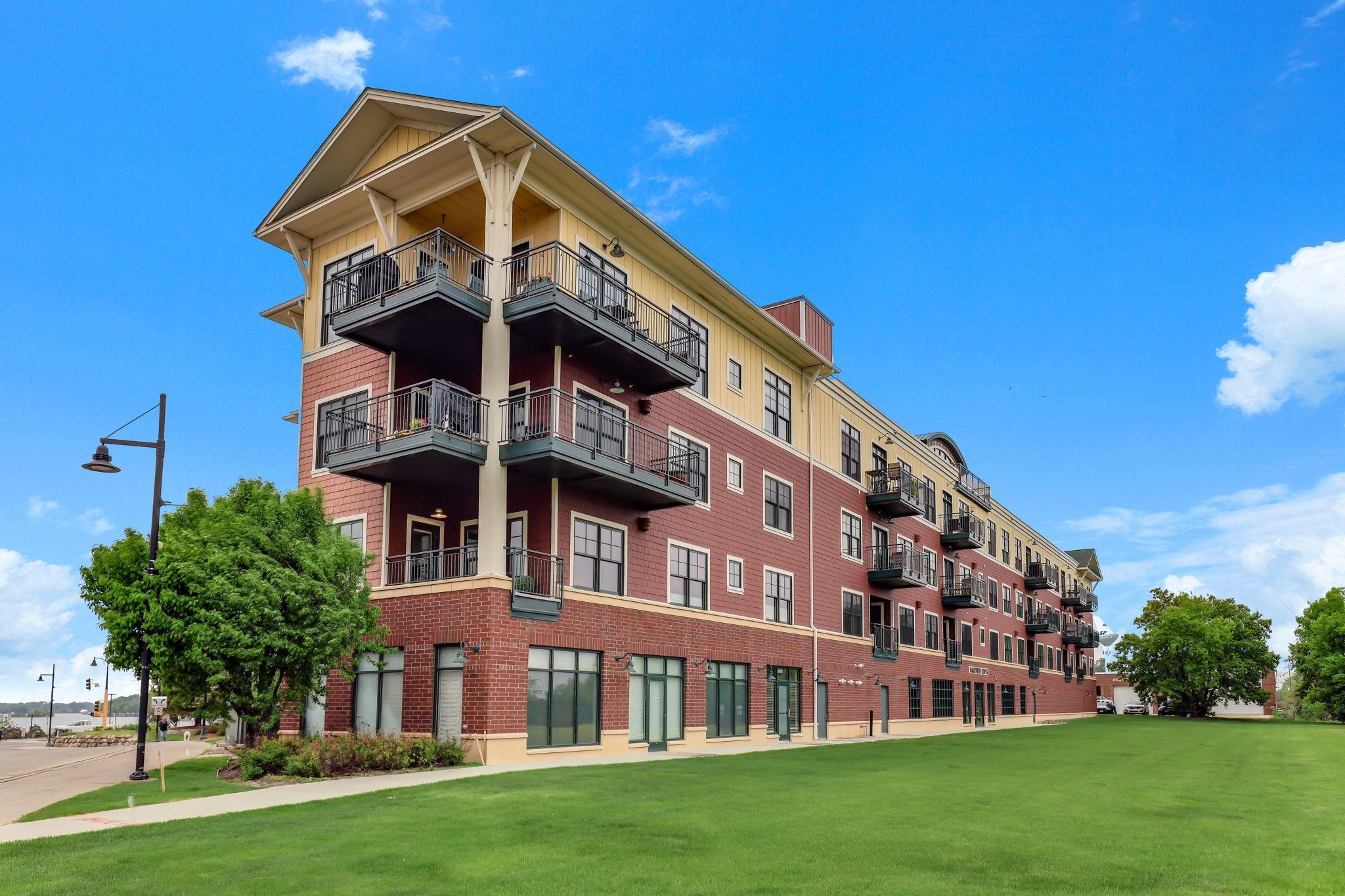 4100 Spring Street, Unit 201 Spring Park, MN 55384 - Photo 22 of 31