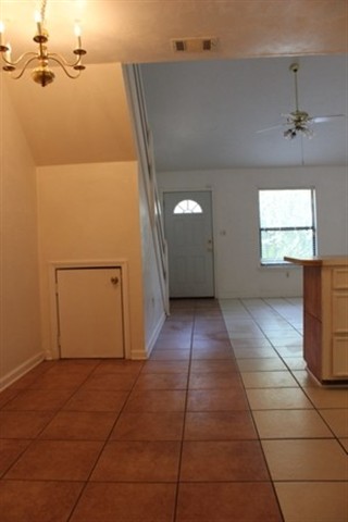 1113 Ocala Road, Unit 13 Tallahassee, FL 32304 - Photo 14 of 25 Gallery Image 14