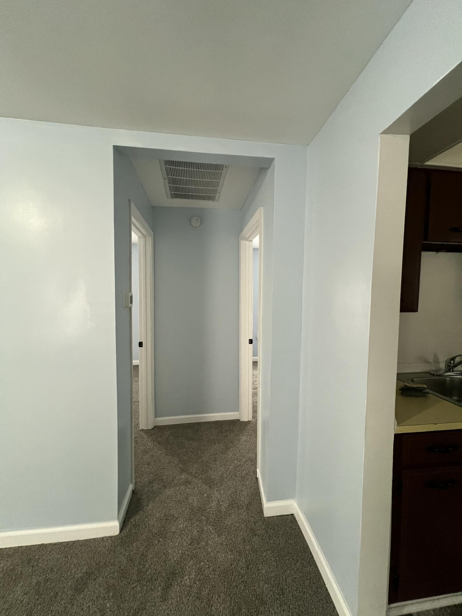 1916 Delaware Avenue Springfield, OH 45506 - Photo 9 of 17