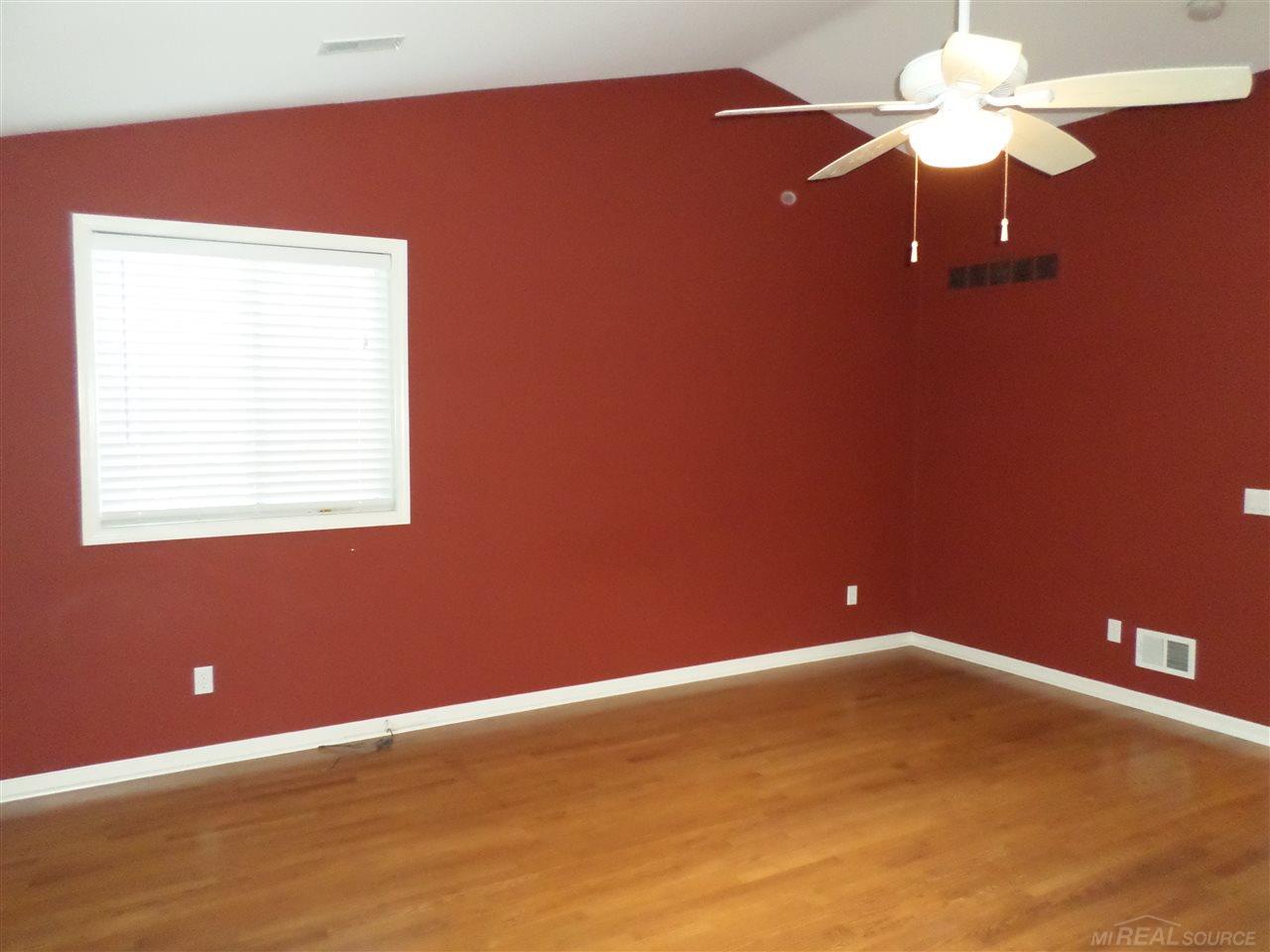 3480 John R Road Rochester, MI 48307 - Photo 19 of 40 31363775-18.JPG