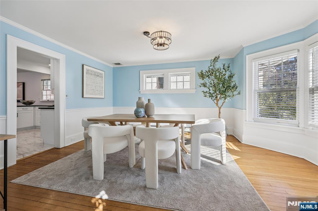 520 Hillcrest Road Ridgewood, NJ 07450 - Photo 11 of 27 a view of a dining room with furniture
