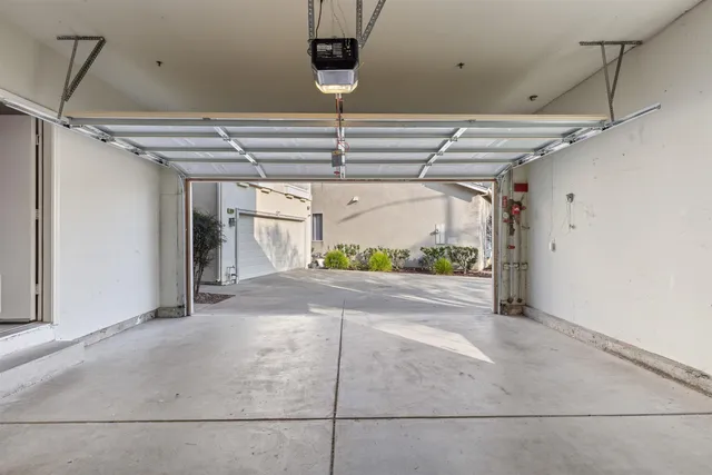 a view of a garage