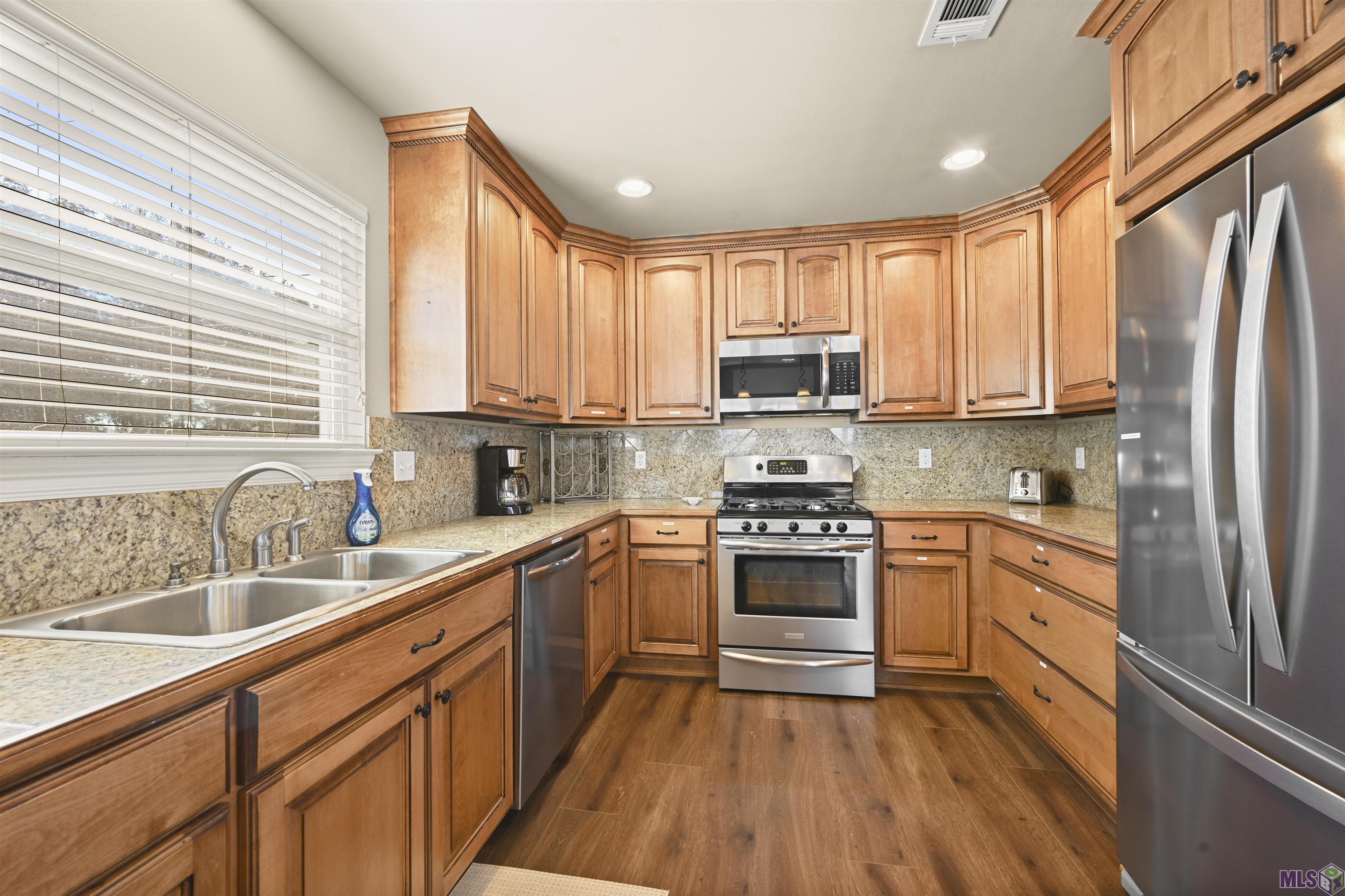 6852 False River Road Oscar, LA 70762 - Photo 8 of 25