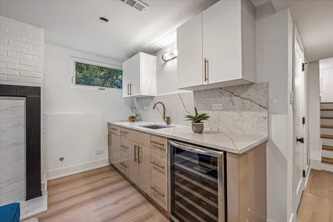 $2,099,900 | 1077 Green Bay Road, Glencoe, IL 60022