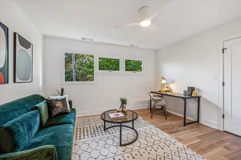 $2,099,900 | 1077 Green Bay Road, Glencoe, IL 60022