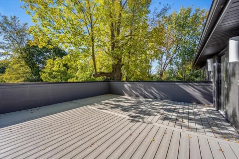 $2,099,900 | 1077 Green Bay Road, Glencoe, IL 60022