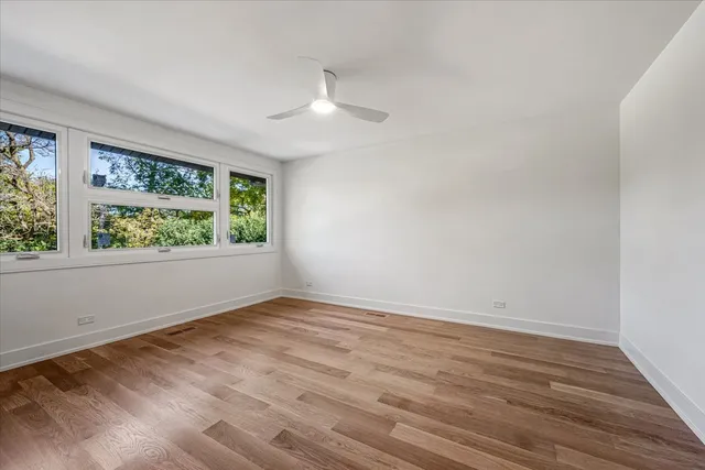 $2,099,900 | 1077 Green Bay Road, Glencoe, IL 60022