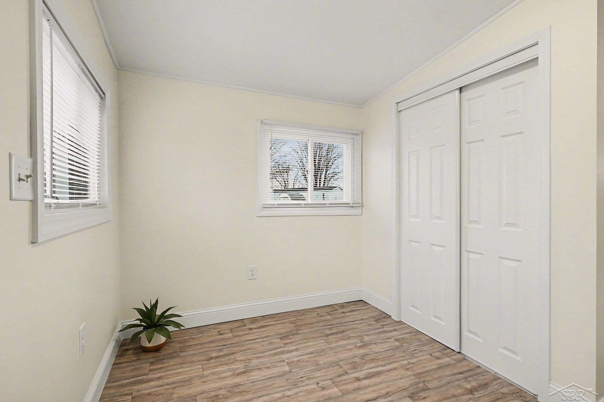 667 Bay Road Bay City, MI 48706 - Photo 6 of 24