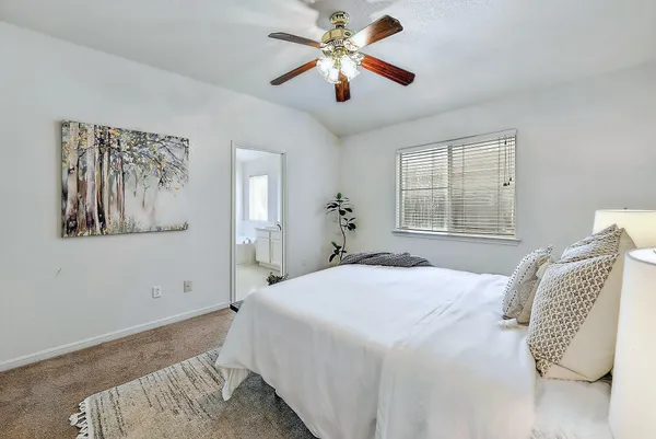 $1,900 | 117 Rosemary Cove, Georgetown, TX 78626