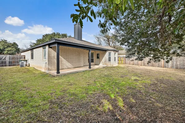 $1,900 | 117 Rosemary Cove, Georgetown, TX 78626