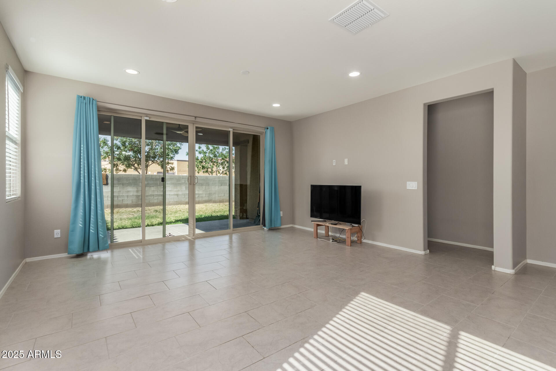 4050 West Coles Road Laveen, AZ 85339 - Photo 5 of 37 08 Coles