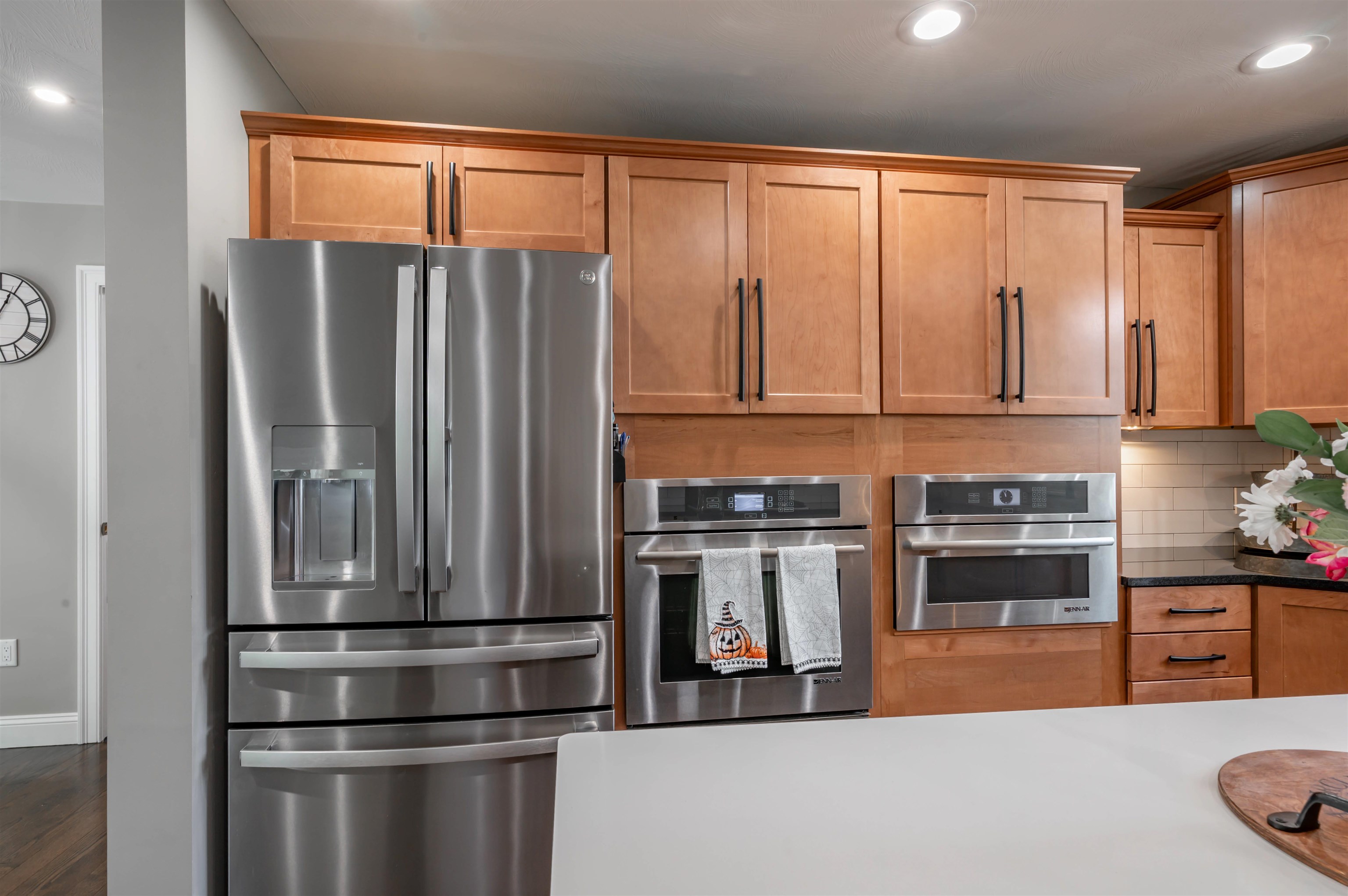 12 Franklins Way Hollis, NH 03049 - Photo 6 of 54 Gallery Image 6
