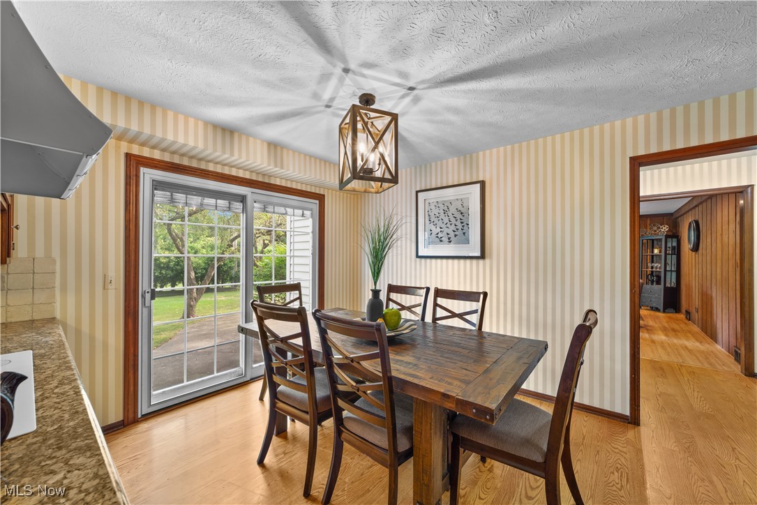 5045 Clubside Road Cleveland, OH 44124 - Photo 11 of 29