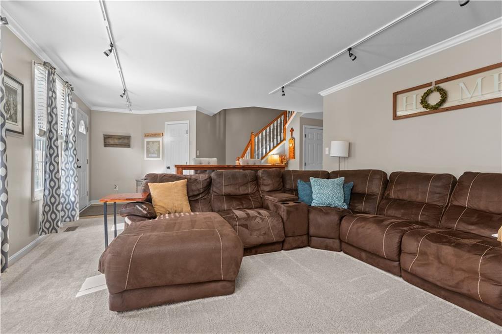 102 Castle View Drive McKees Rocks, PA 15136 - Photo 6 of 30 a living room with furniture and a window