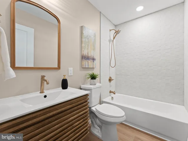 $429,900 | 24 Summer Drive, Berlin, NJ 08009