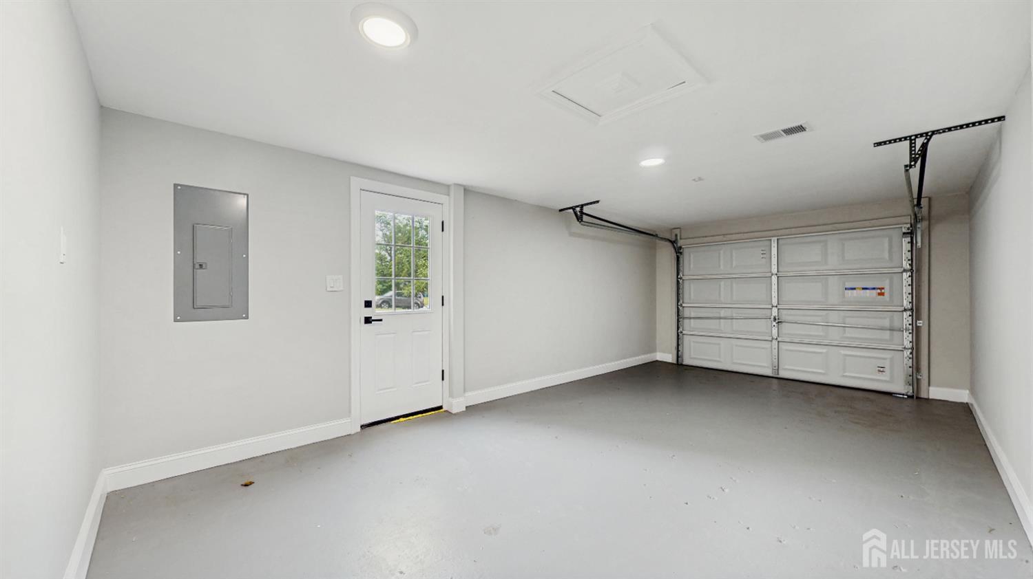 17 Tamarack Road Somerset, NJ 08873 - Photo 10 of 13 a view of an empty room