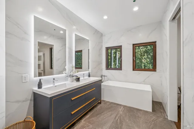 $1,775,000 | 14685 Willow Road, Guerneville, CA 95446