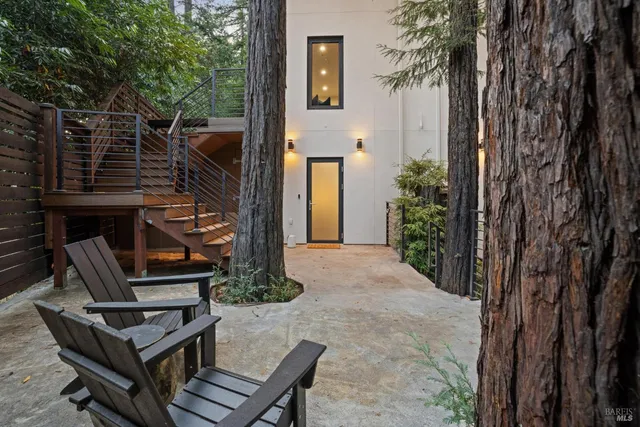 $1,775,000 | 14685 Willow Road, Guerneville, CA 95446