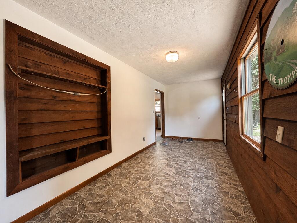 793 Hatcher Road Jumping Branch, WV 25969 - Photo 23 of 31 Gallery Image 23