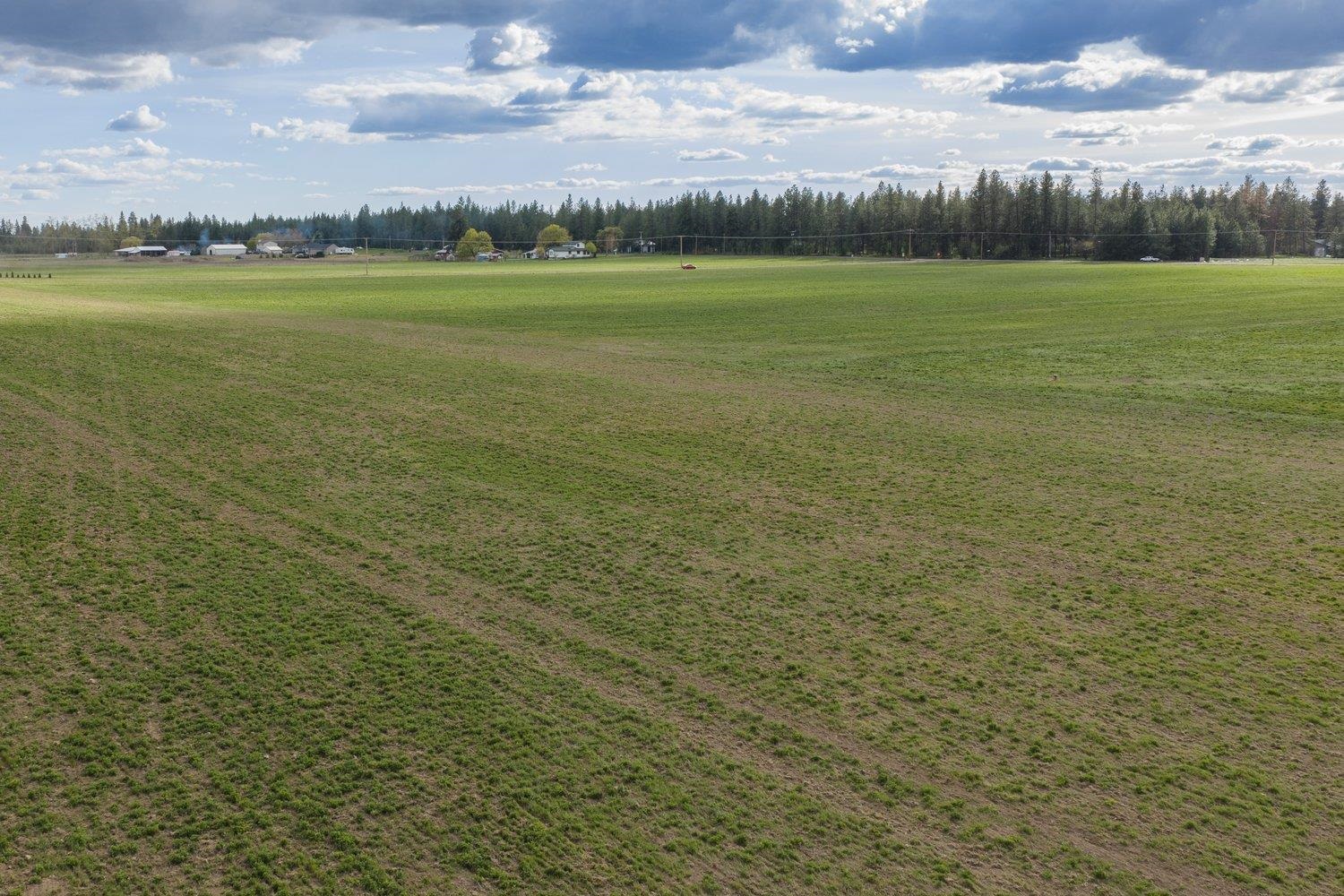 10917 South Sherman Road Spokane, WA 99224 - Photo 4 of 21