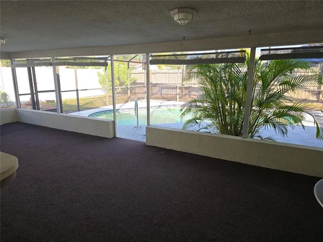 $450,000 | 915 60th Street West, Bradenton, FL 34209