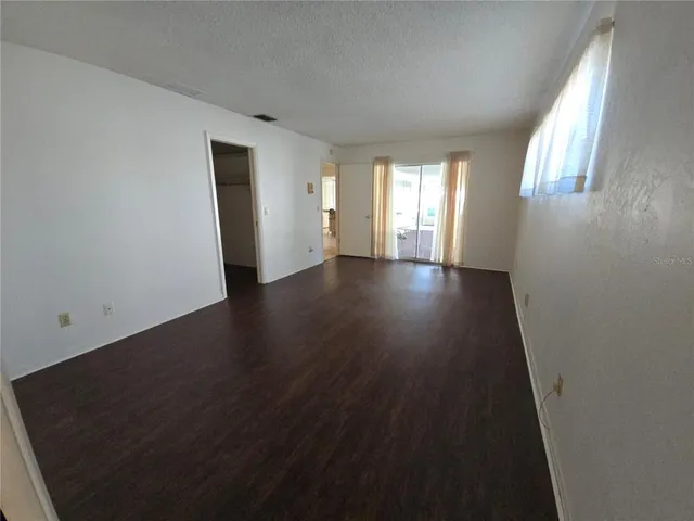 $450,000 | 915 60th Street West, Bradenton, FL 34209