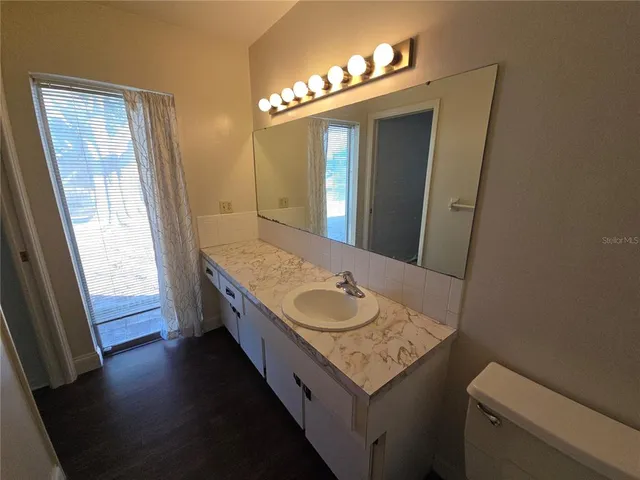 $450,000 | 915 60th Street West, Bradenton, FL 34209