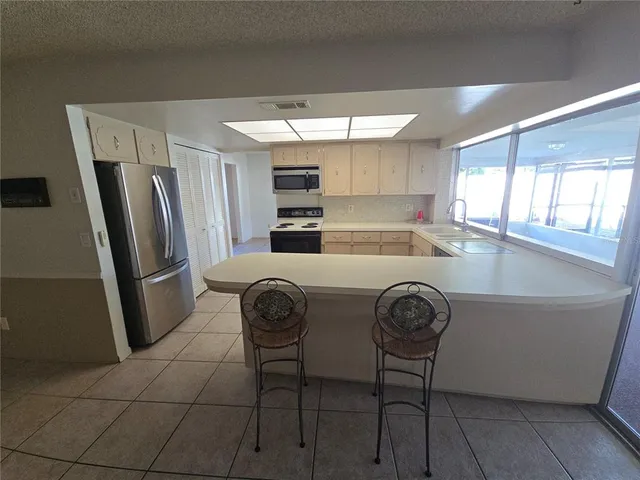 $450,000 | 915 60th Street West, Bradenton, FL 34209