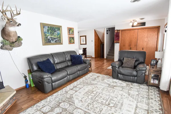 $295,000 | 16299 160th Street Northeast, Thief River Falls, MN 56701