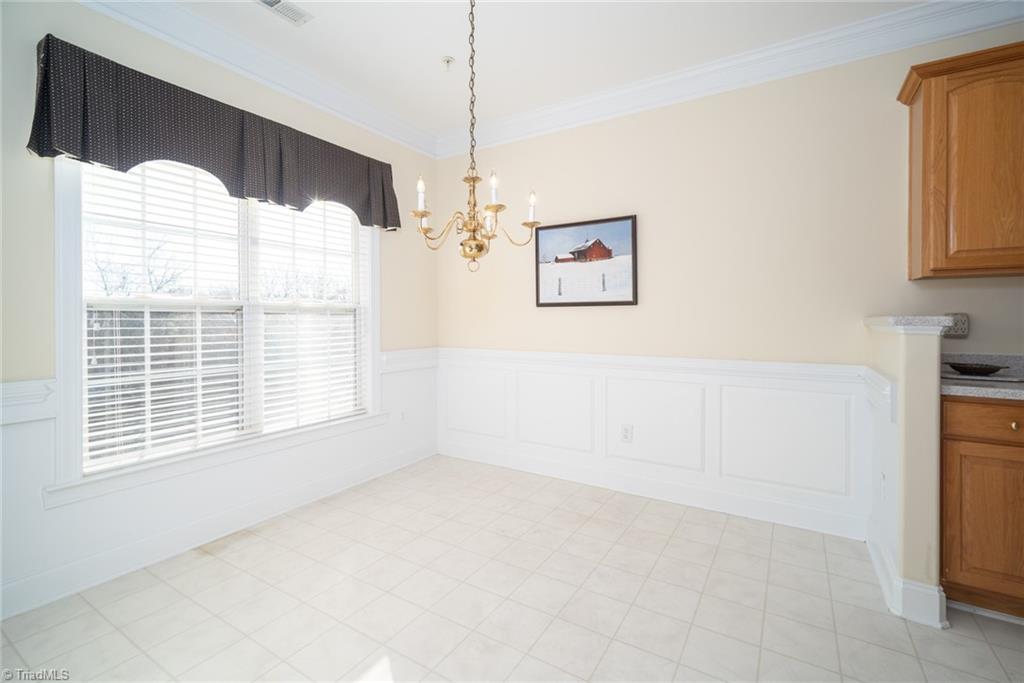 524 College Road, Unit 307 Greensboro, NC 27410 - Photo 13 of 28