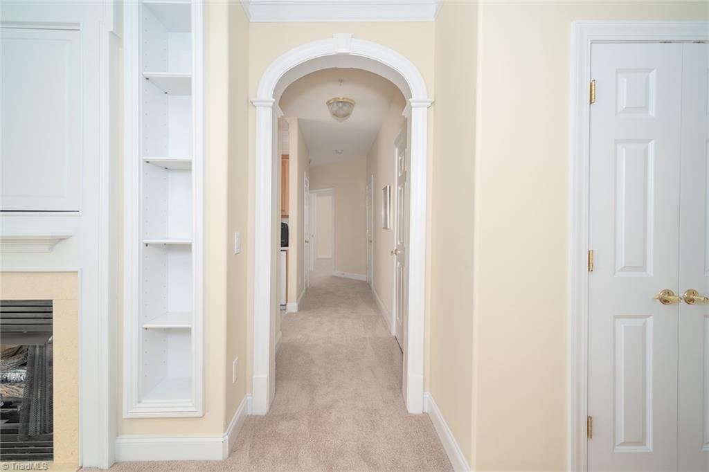 524 College Road, Unit 307 Greensboro, NC 27410 - Photo 18 of 28