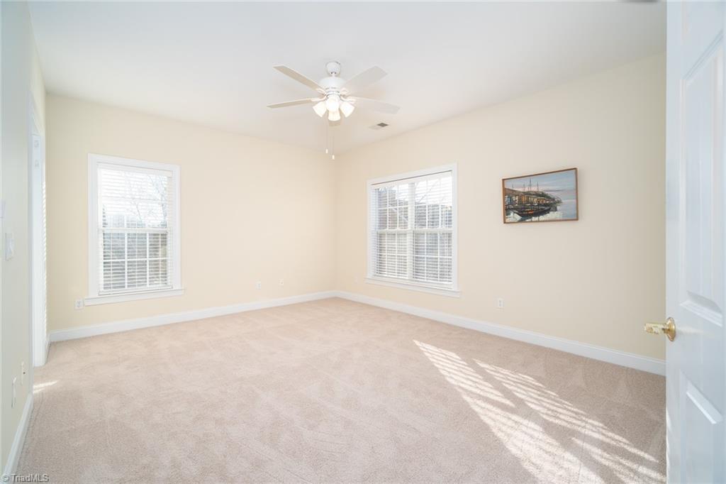 524 College Road, Unit 307 Greensboro, NC 27410 - Photo 21 of 28