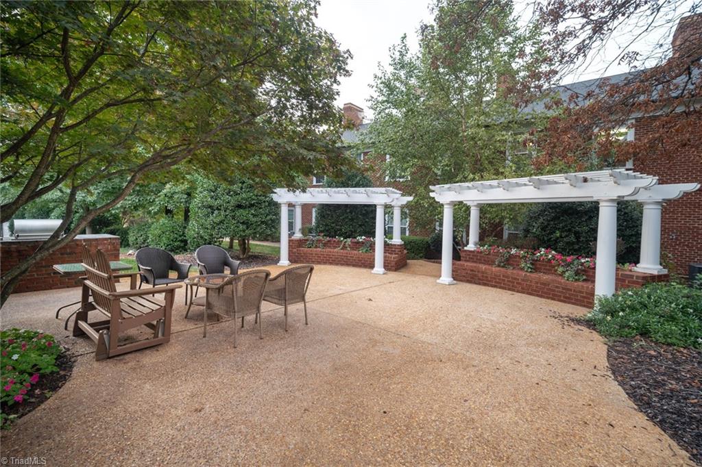 524 College Road, Unit 307 Greensboro, NC 27410 - Photo 28 of 28