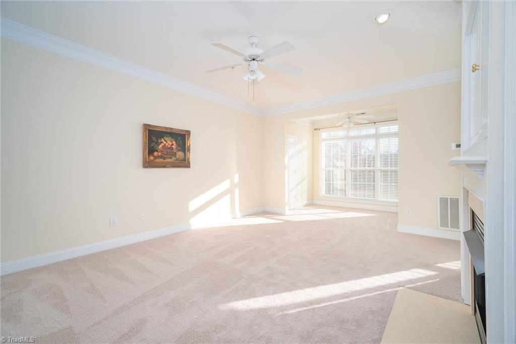 524 College Road, Unit 307 Greensboro, NC 27410 - Photo 6 of 28