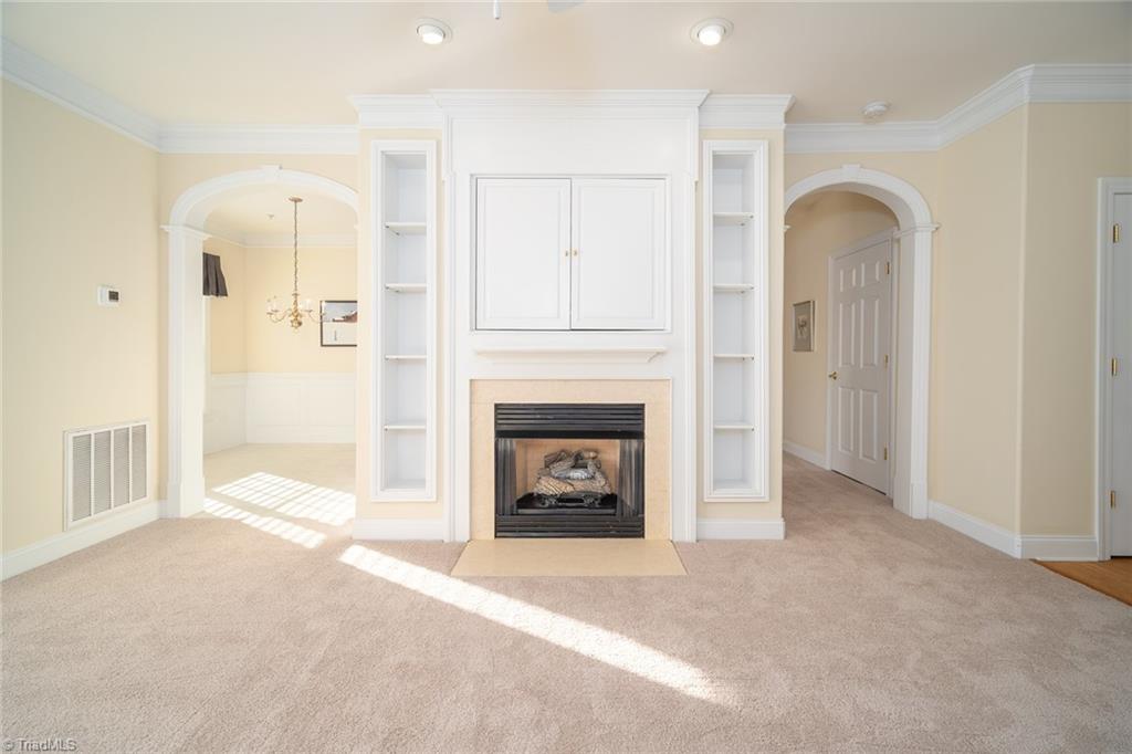 524 College Road, Unit 307 Greensboro, NC 27410 - Photo 9 of 28