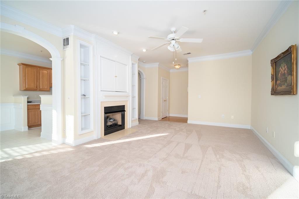 524 College Road, Unit 307 Greensboro, NC 27410 - Photo 10 of 28