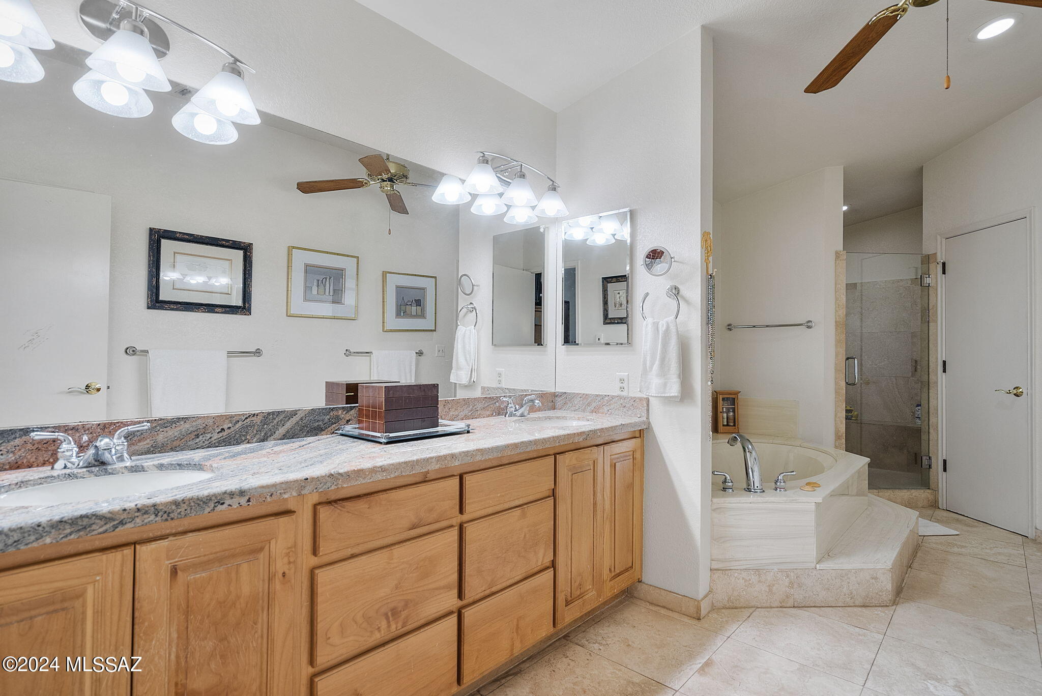 1245 Lago Court Rio Rico, AZ 85648 - Photo 11 of 44