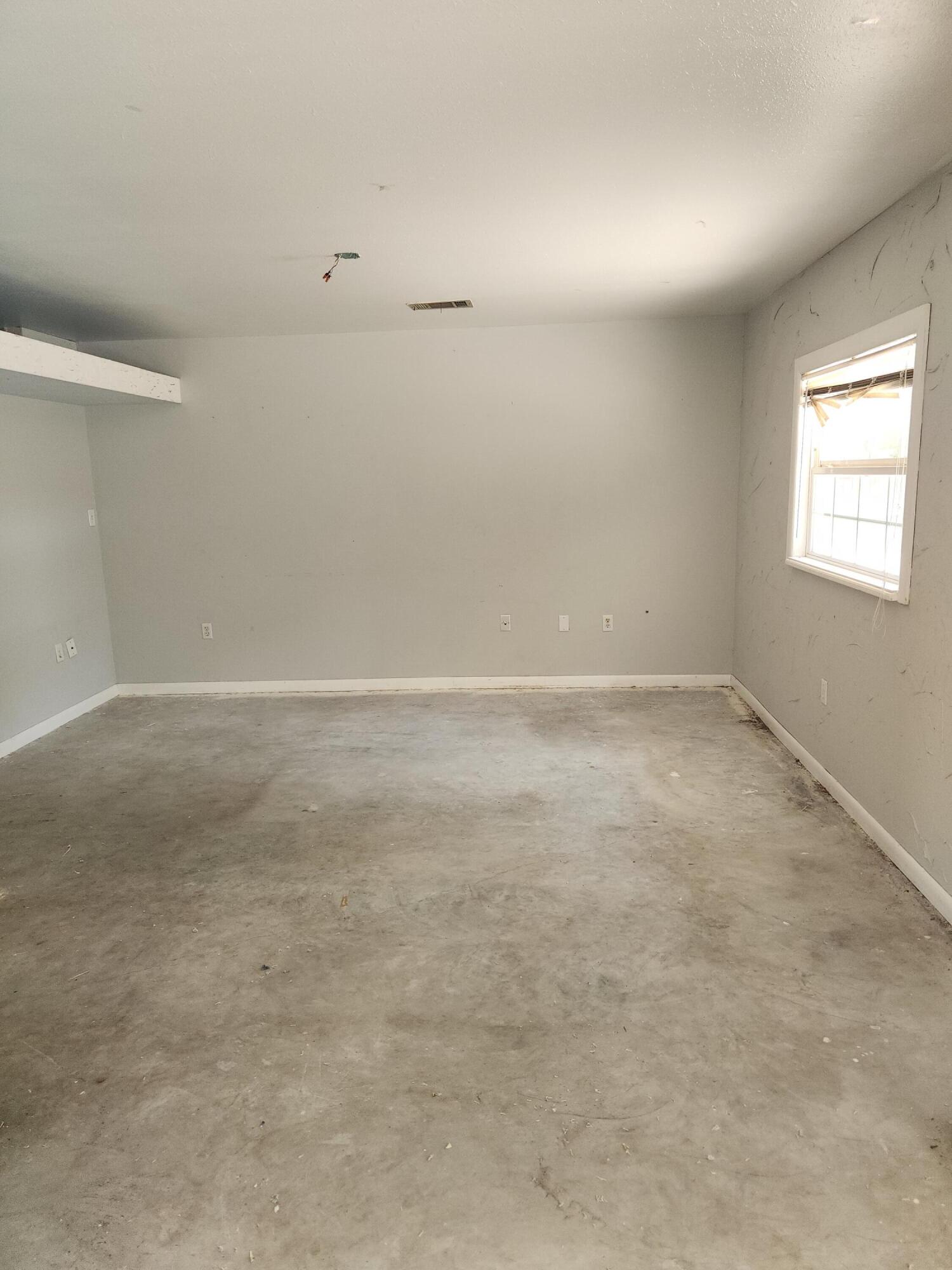 951 Palm Street Cocoa, FL 32927 - Photo 8 of 34 a view of empty room