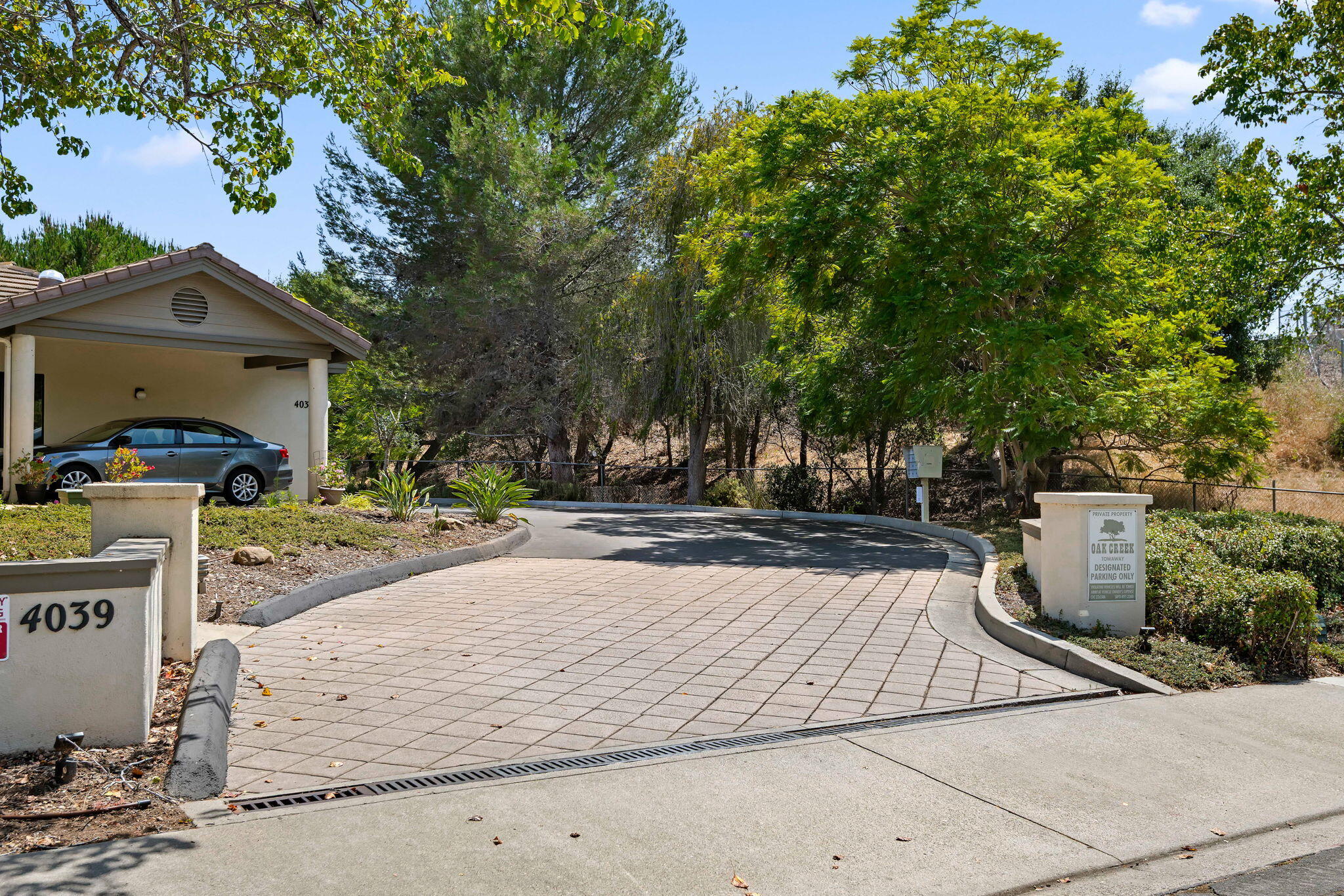 4039 Primavera Road, Unit 5 Santa Barbara, CA 93110 - Photo 25 of 32 Oak Creek Community Entrance